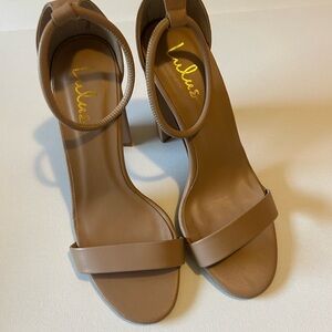 Lulu's Brown Strappy Heels Sz 7.5‎